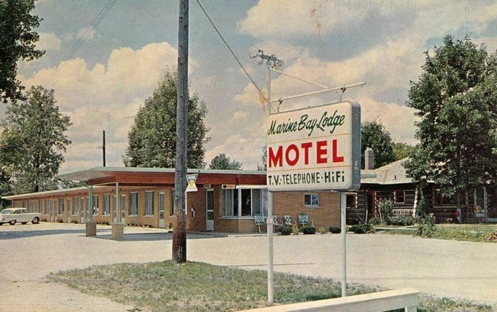 Anchor Inn Lodge (Marine Bay Lodge) - Old Postcard (newer photo)